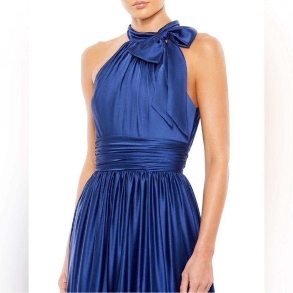 Mac Duggal Halter Neck Satin Tiered Evening Prom Formal Gown 50658 Size 6 NWT - Picture 4 of 11